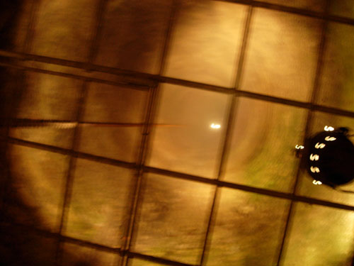 grelles Licht