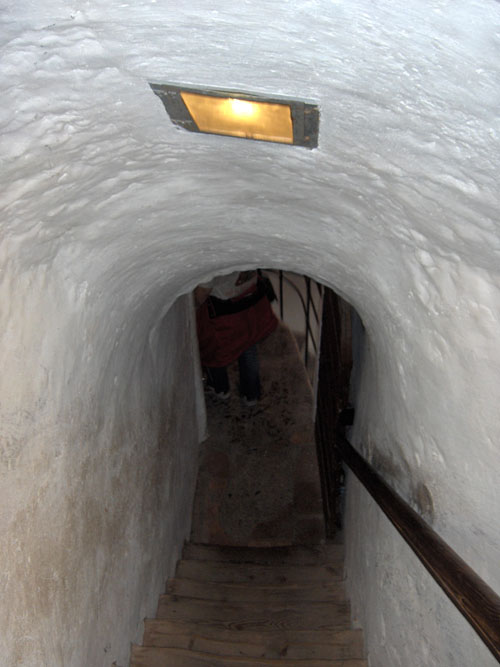 Tunnel