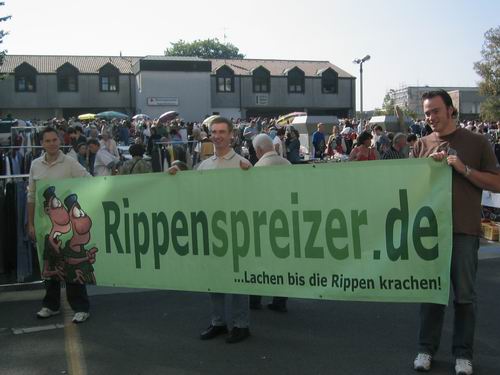 Es kamen unerwartet viele Besucher. So ca. 894