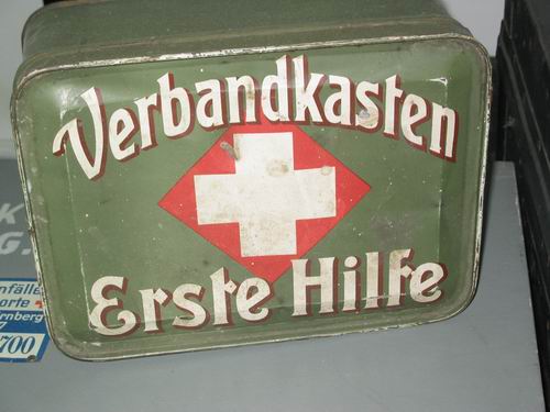 Erste-Hilfe-Koffer (Keine DIN!)