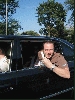 DoktorW pbelt aus der Limousine